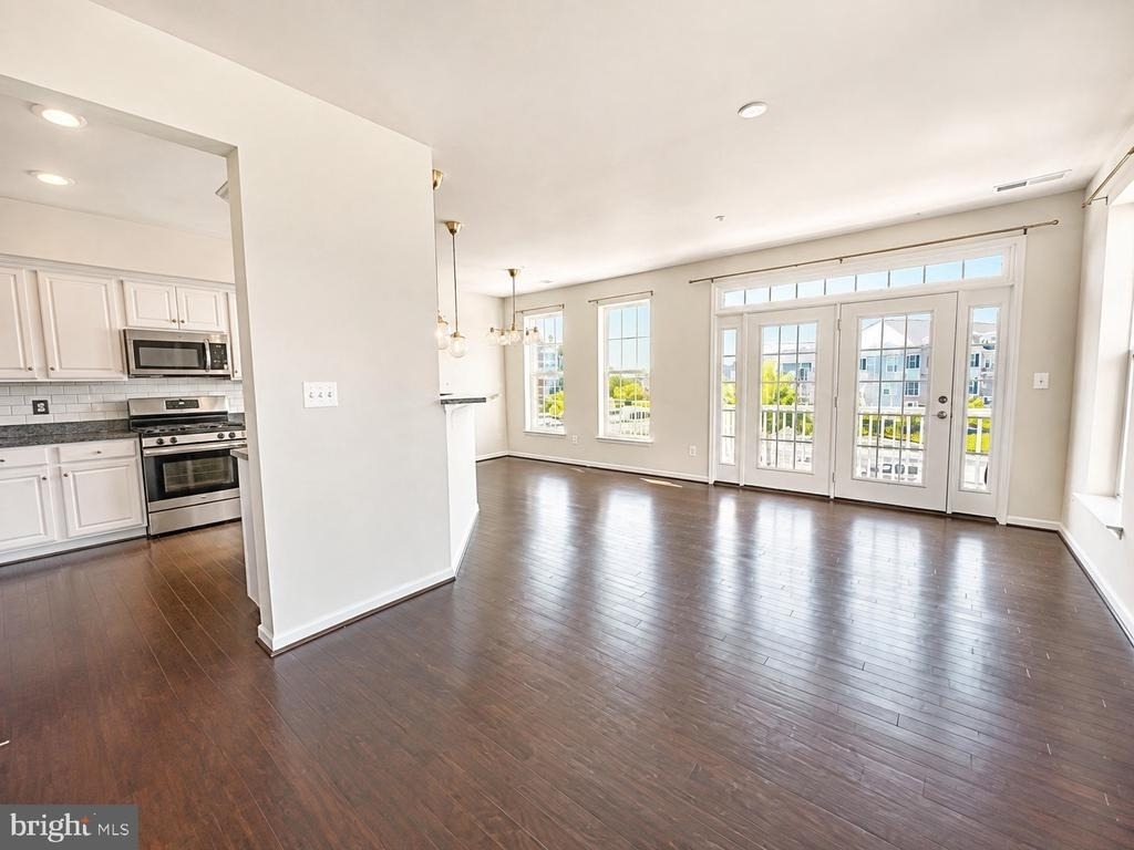 5845 Bella Marie Way - Photo 5