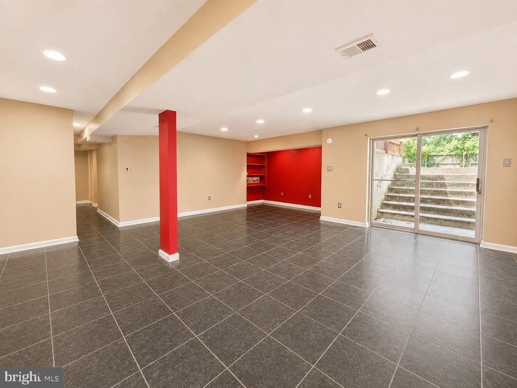1107 Station Drive - Photo 16
