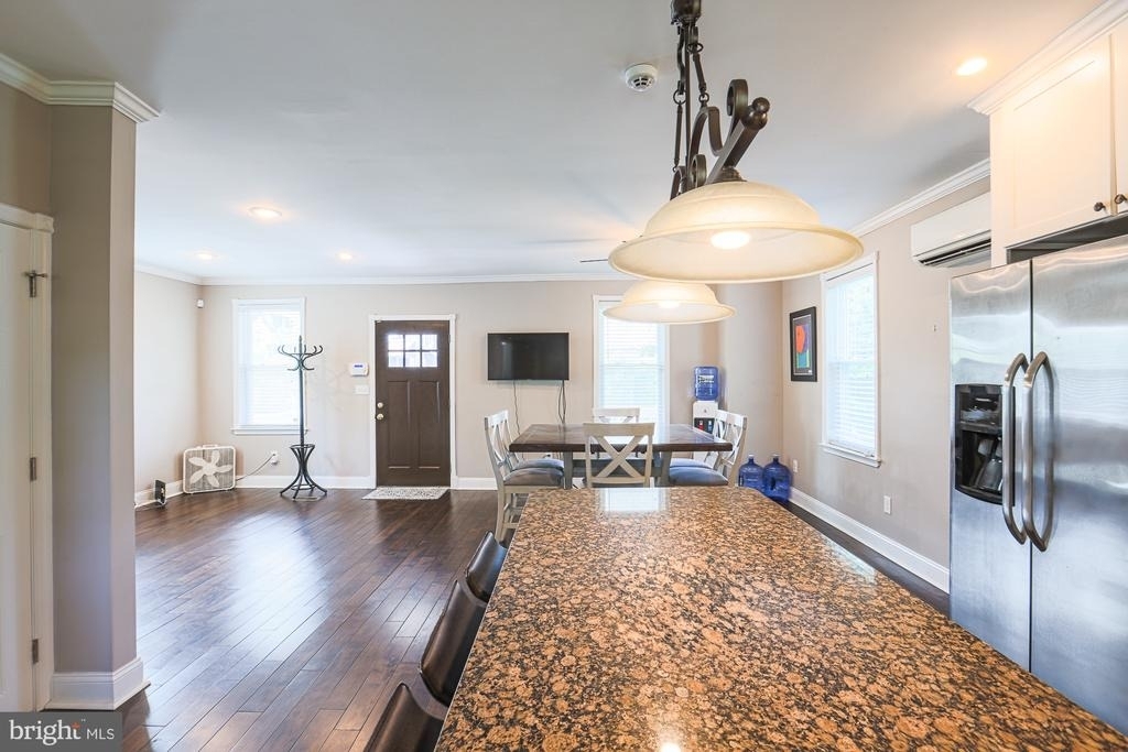 215 Clarendon Avenue - Photo 28