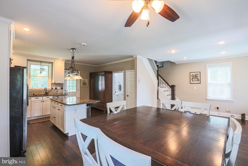 215 Clarendon Avenue - Photo 20