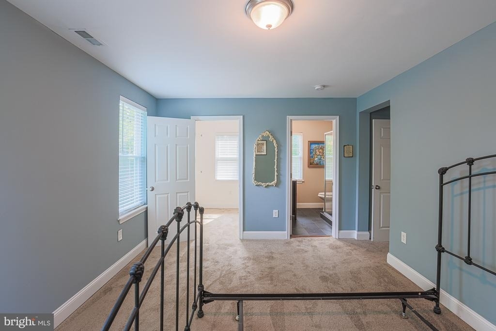 215 Clarendon Avenue - Photo 40