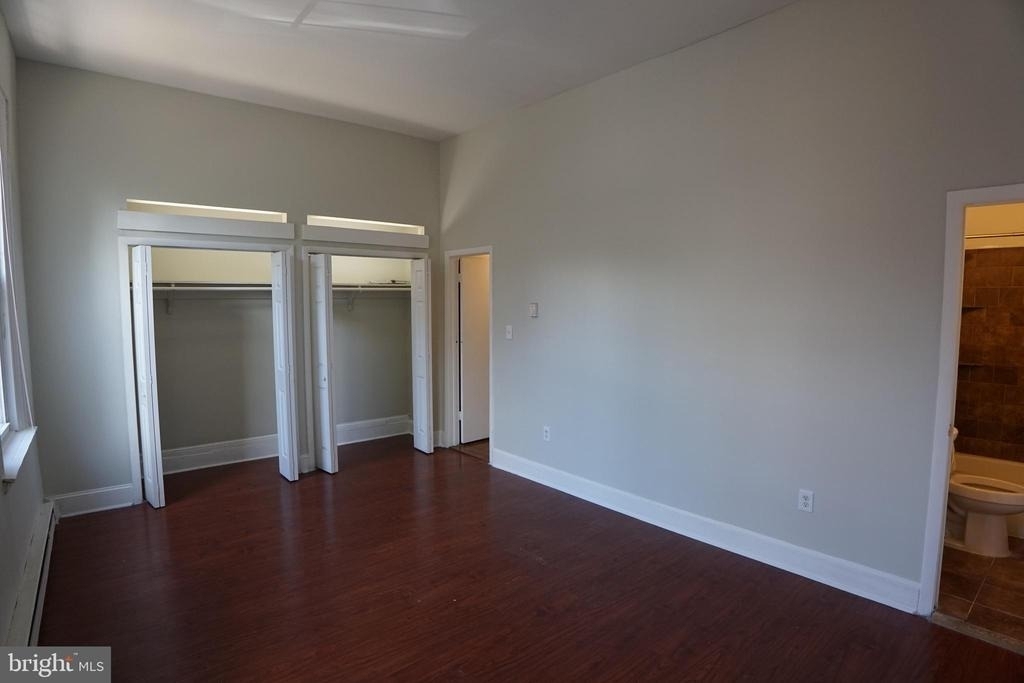 804 Cathedral St - Photo 5