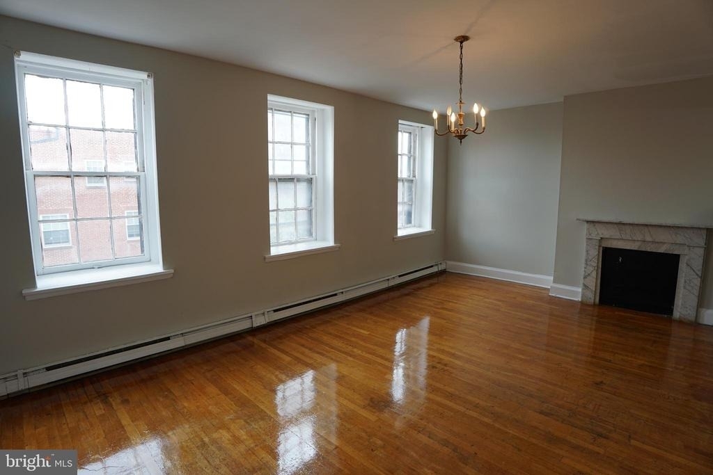 802 Cathedral Street - Photo 1
