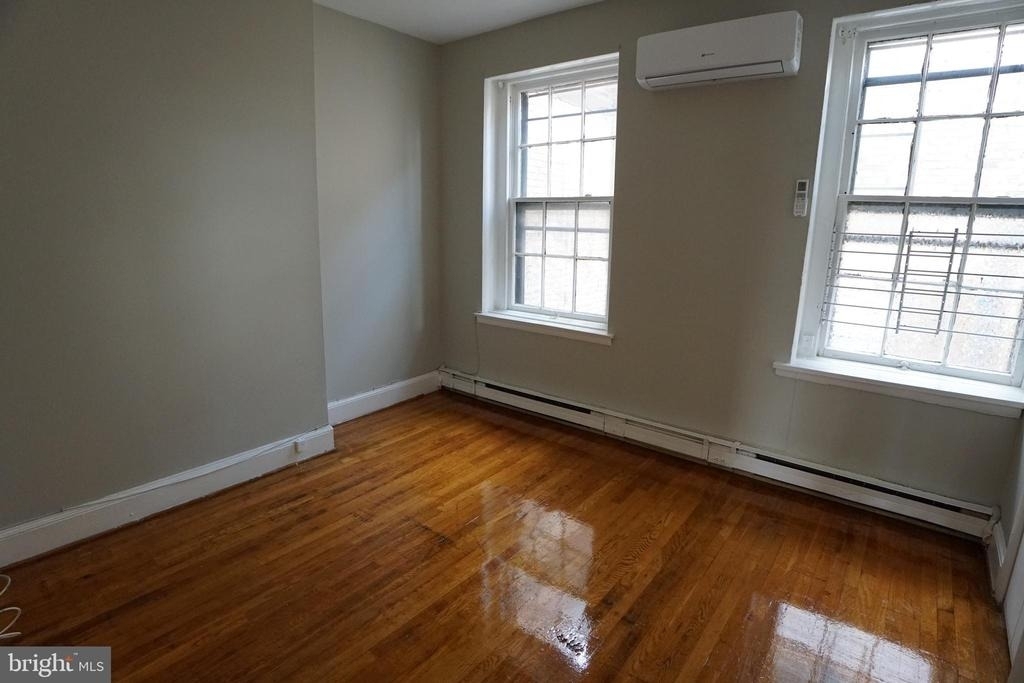802 Cathedral Street - Photo 5