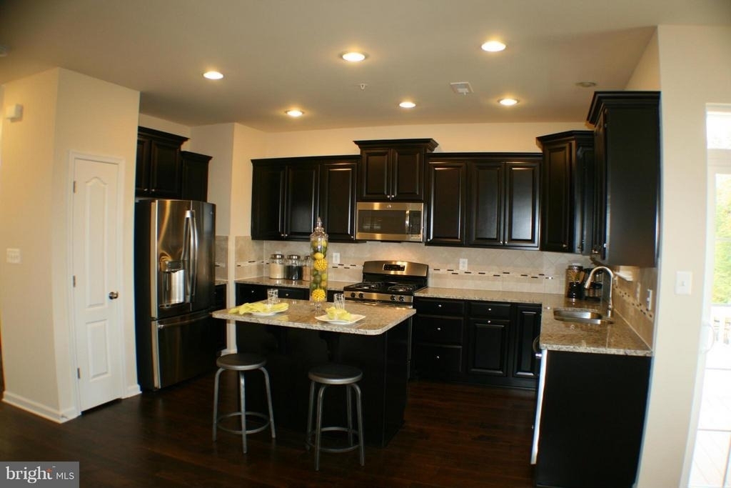 1610 Sun High Terrace - Photo 4