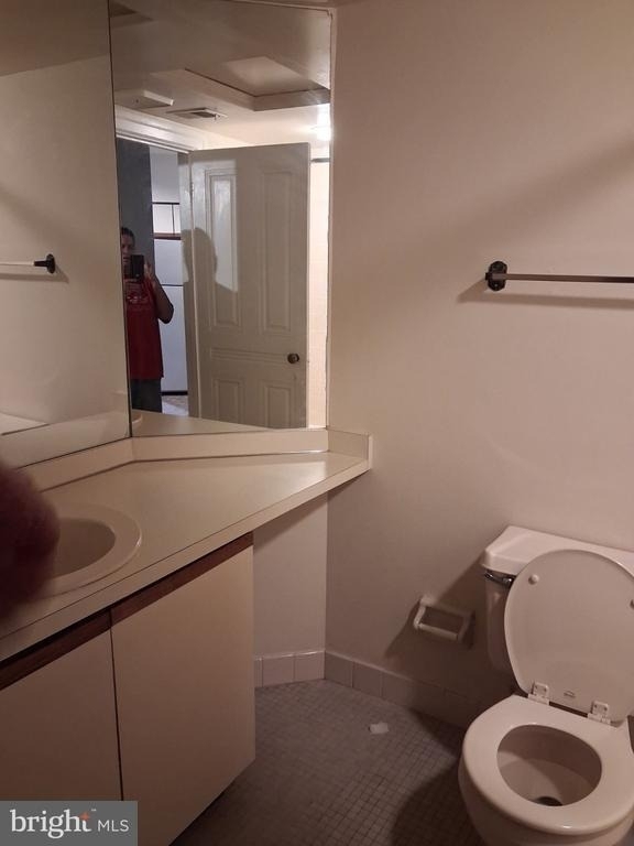 1504 N Broom Street - Photo 1