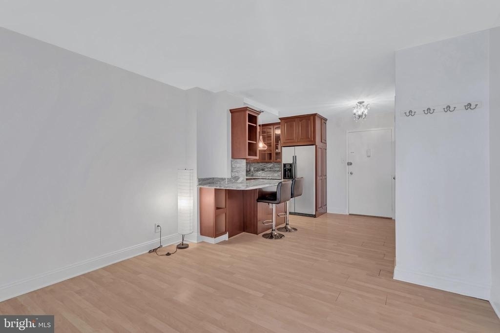 2401 H Street Nw - Photo 5