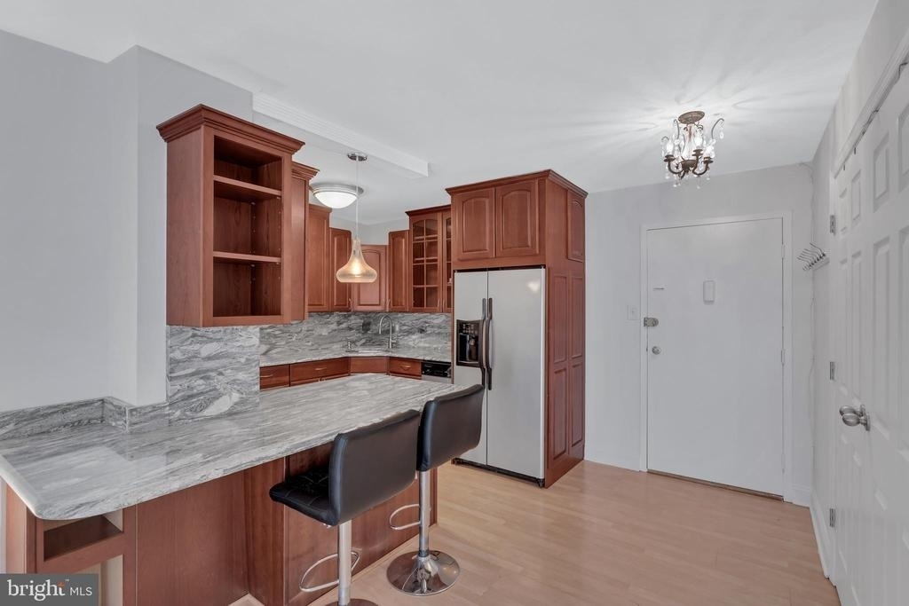 2401 H Street Nw - Photo 4