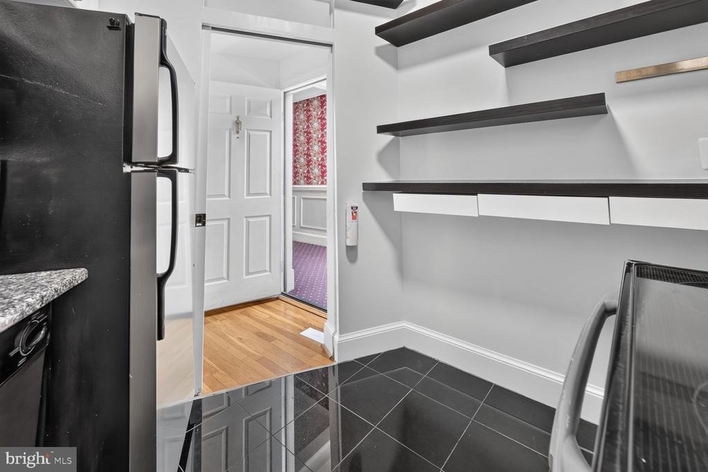 3120 R Street Nw - Photo 5