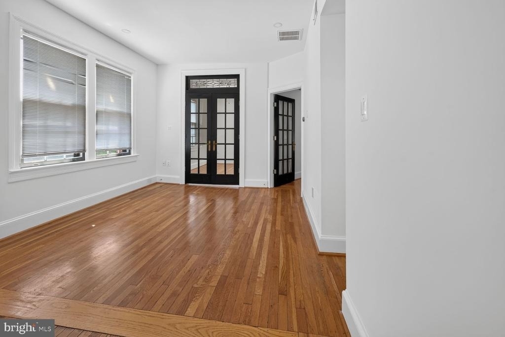 3120 R Street Nw - Photo 1