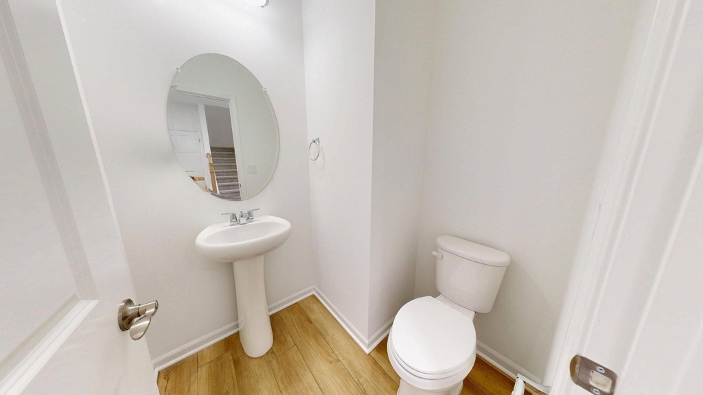 826 Kuss Drive - Photo 5