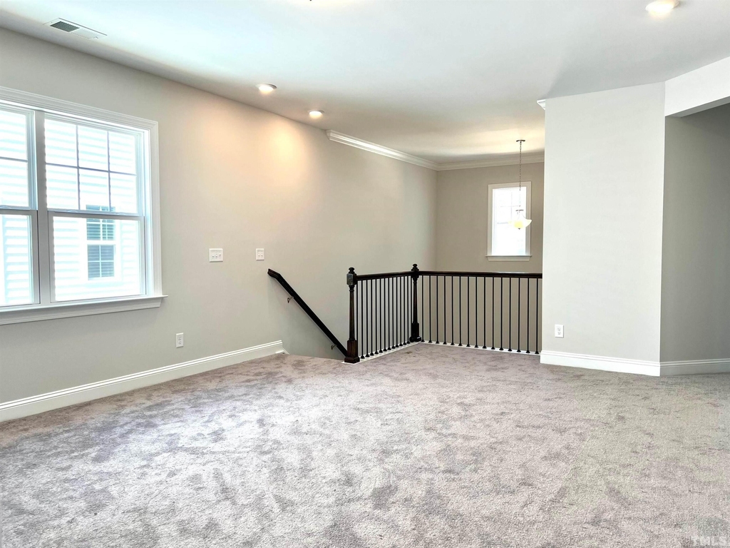 2009 Mavin Place - Photo 8