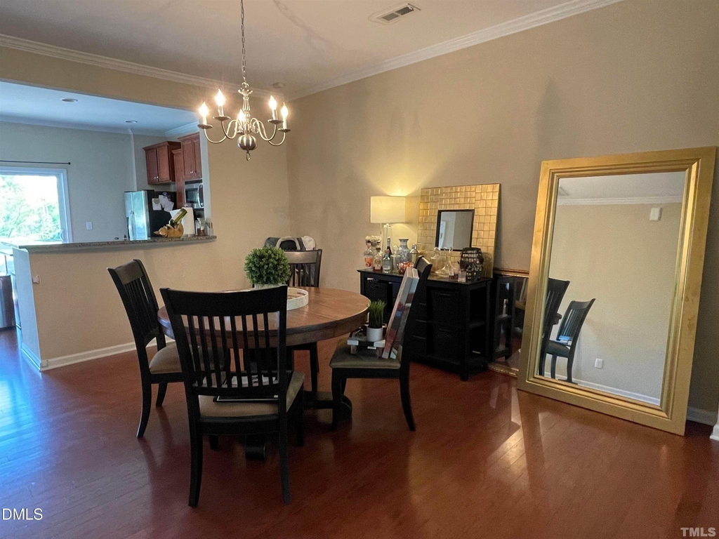 1002 Summerhouse Road - Photo 2