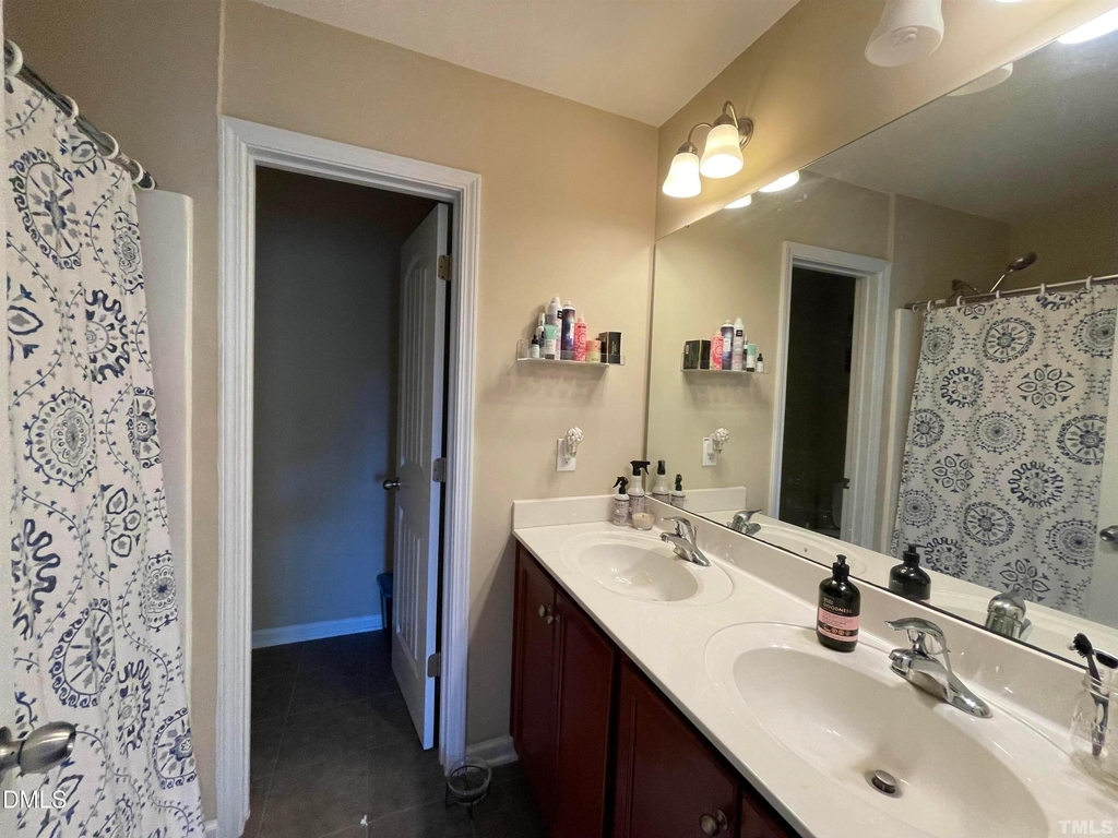 1002 Summerhouse Road - Photo 9
