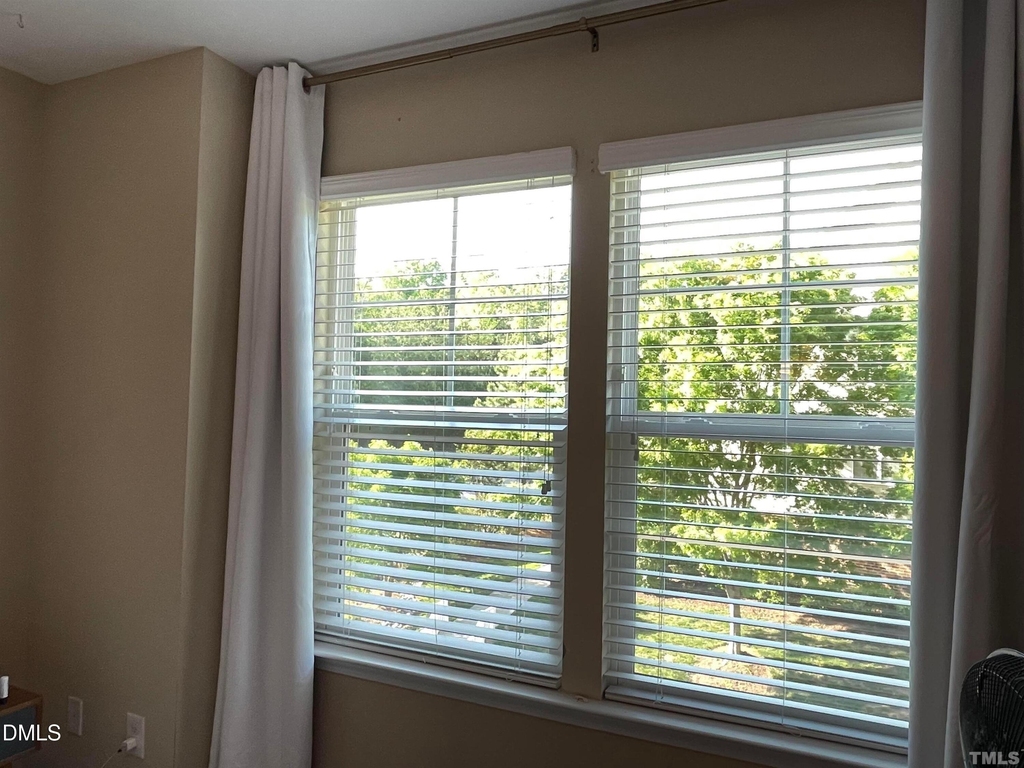 1002 Summerhouse Road - Photo 11