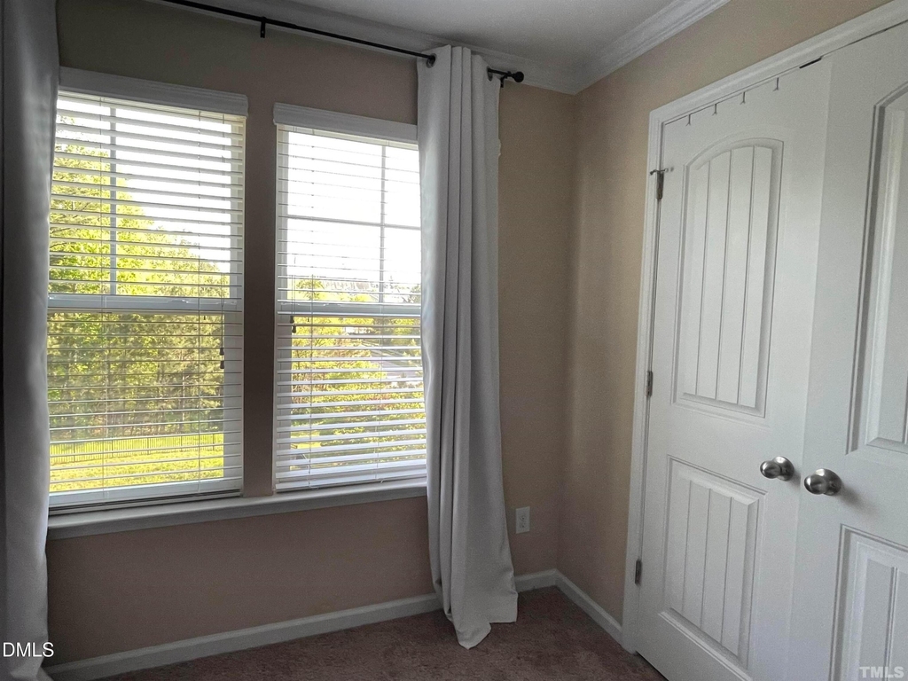 1002 Summerhouse Road - Photo 8