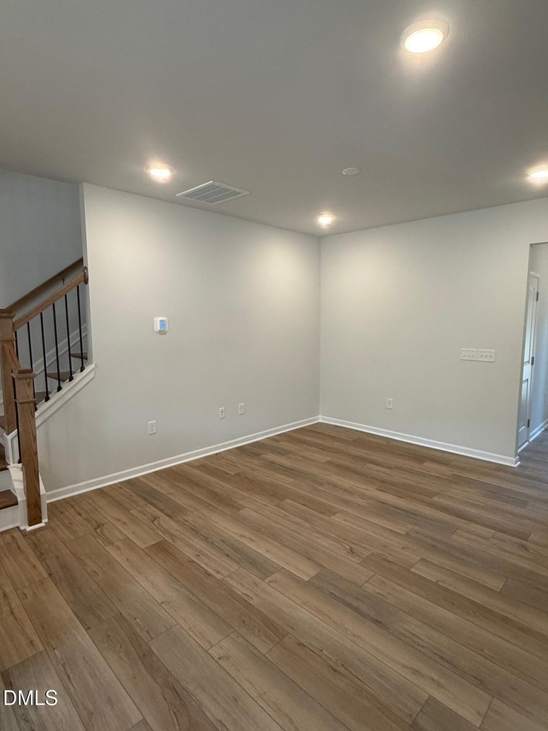 260 Ravenscraig Park Place - Photo 26