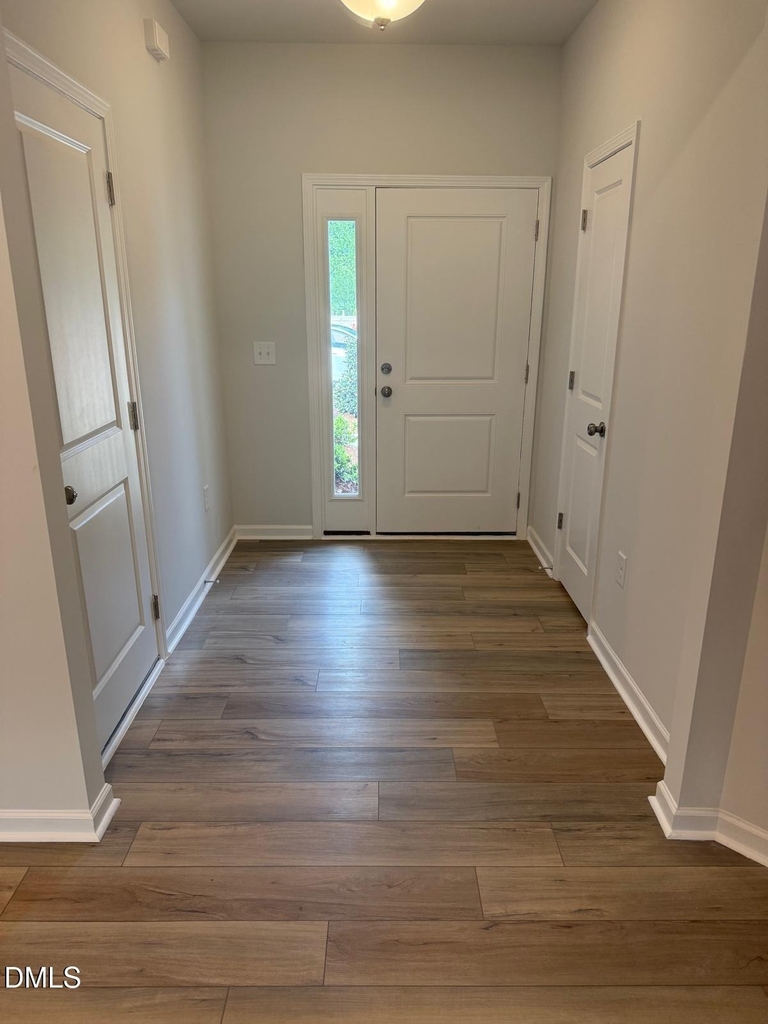 260 Ravenscraig Park Place - Photo 2