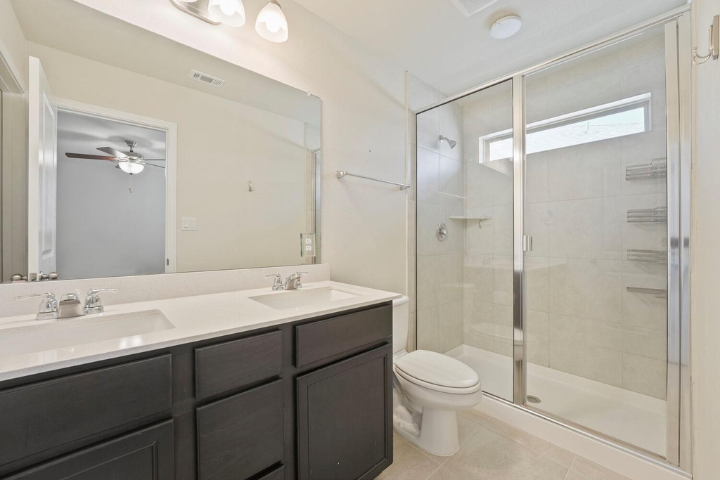 202 Driftwood Ln - Photo 15