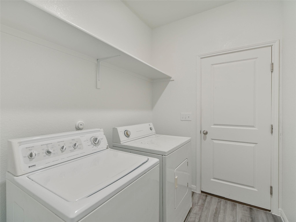 19517 Caymus Dr - Photo 11