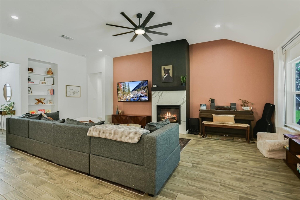 671 Shiloh Rd - Photo 3