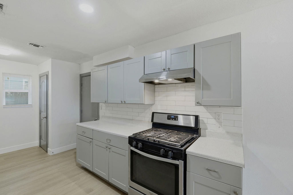 11104 Ptarmigan Dr - Photo 6