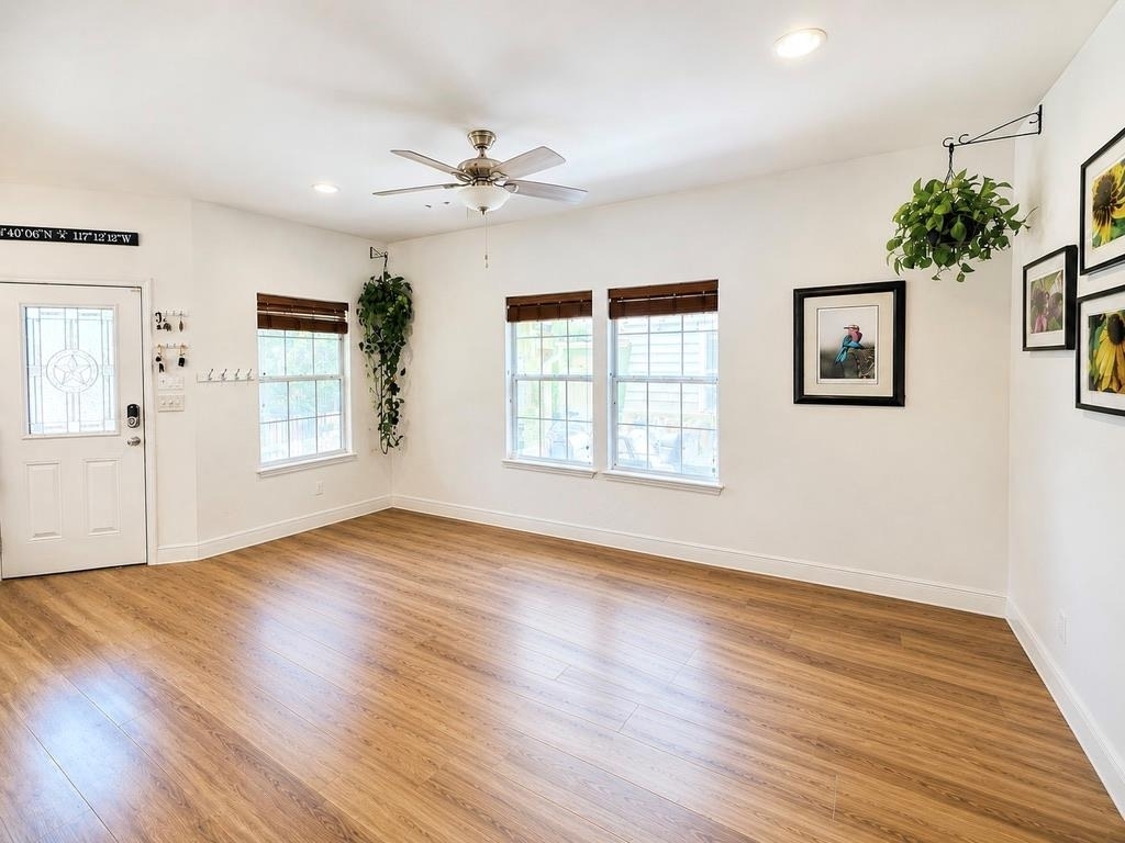 1612 N Miriam Ave - Photo 11