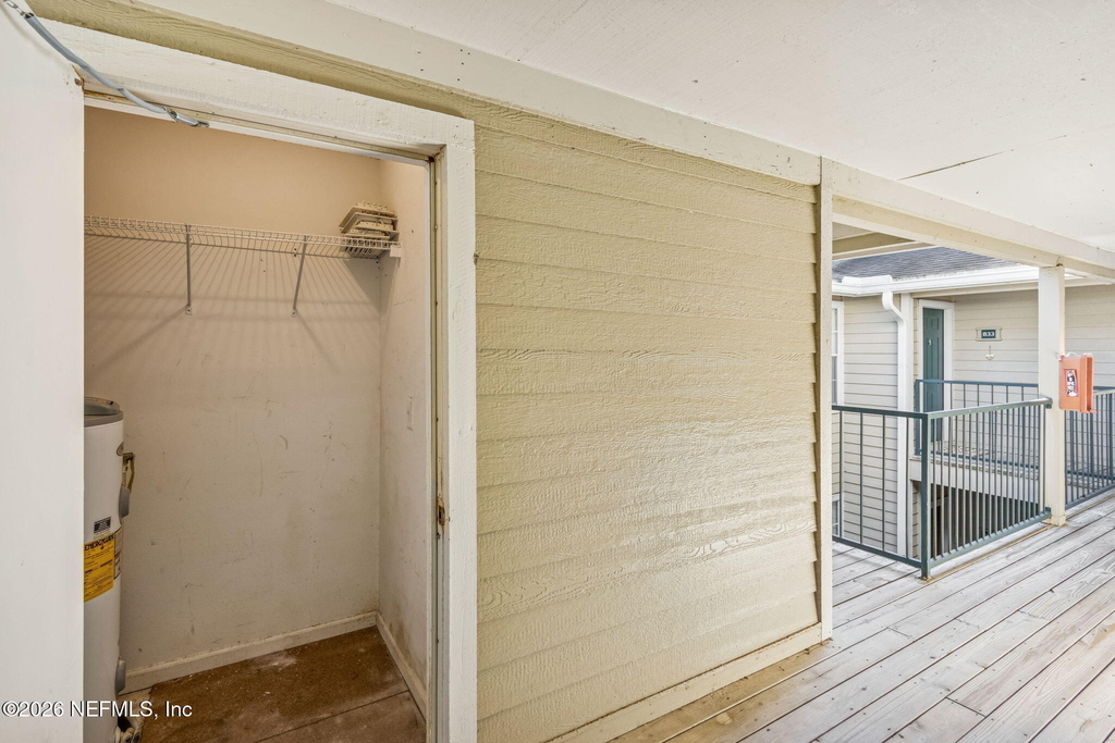 800 Ironwood Drive - Photo 33