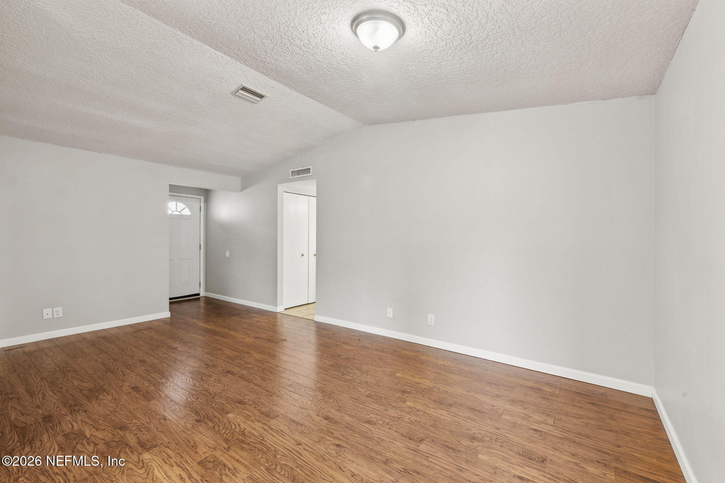 7600 Pheasant Run Drive - Photo 19