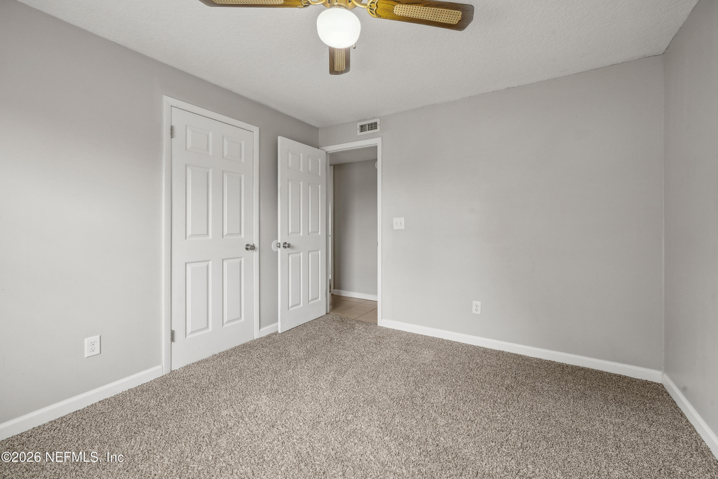7600 Pheasant Run Drive - Photo 32