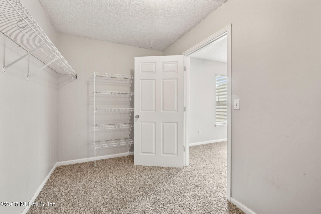 7600 Pheasant Run Drive - Photo 27