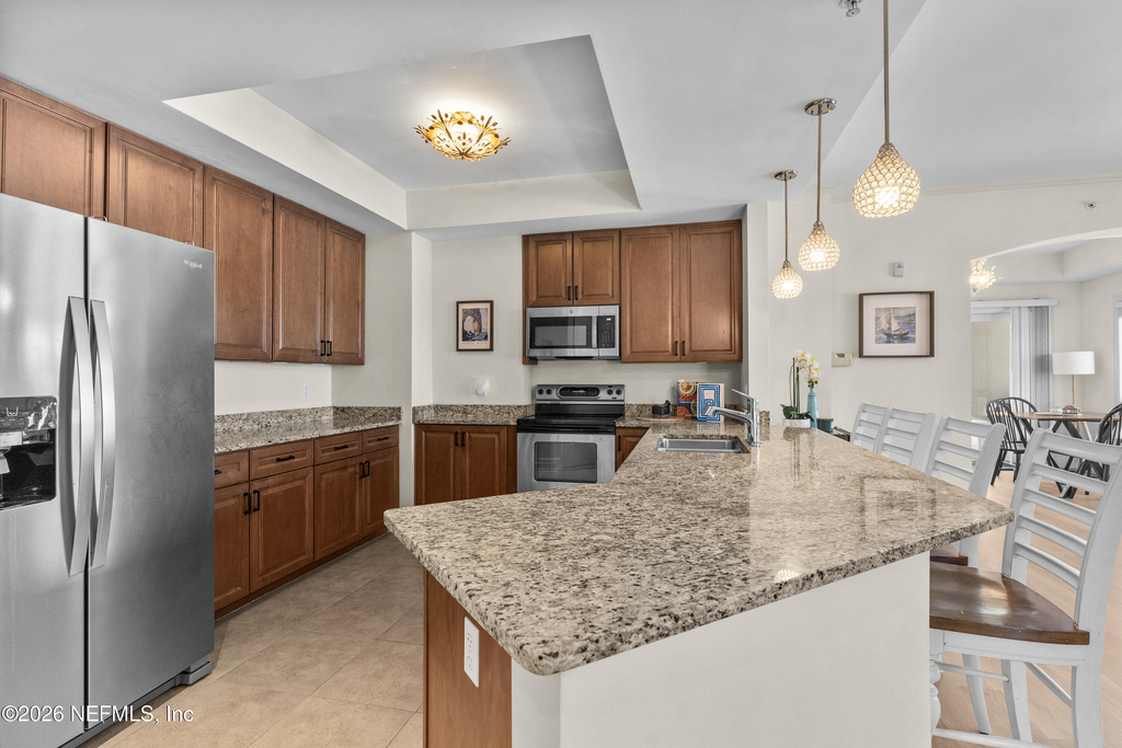 525 3rd Street N - Photo 3