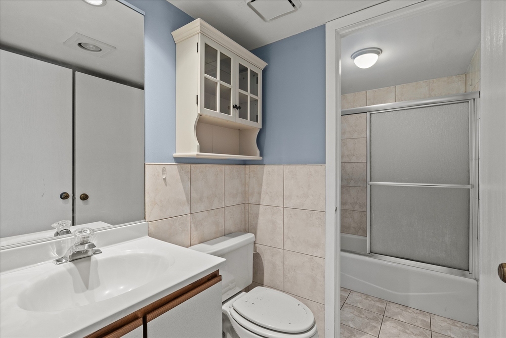 708 N Briar Hill Lane - Photo 10