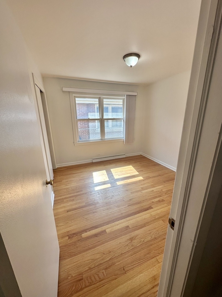 5452 Brummel Street - Photo 8