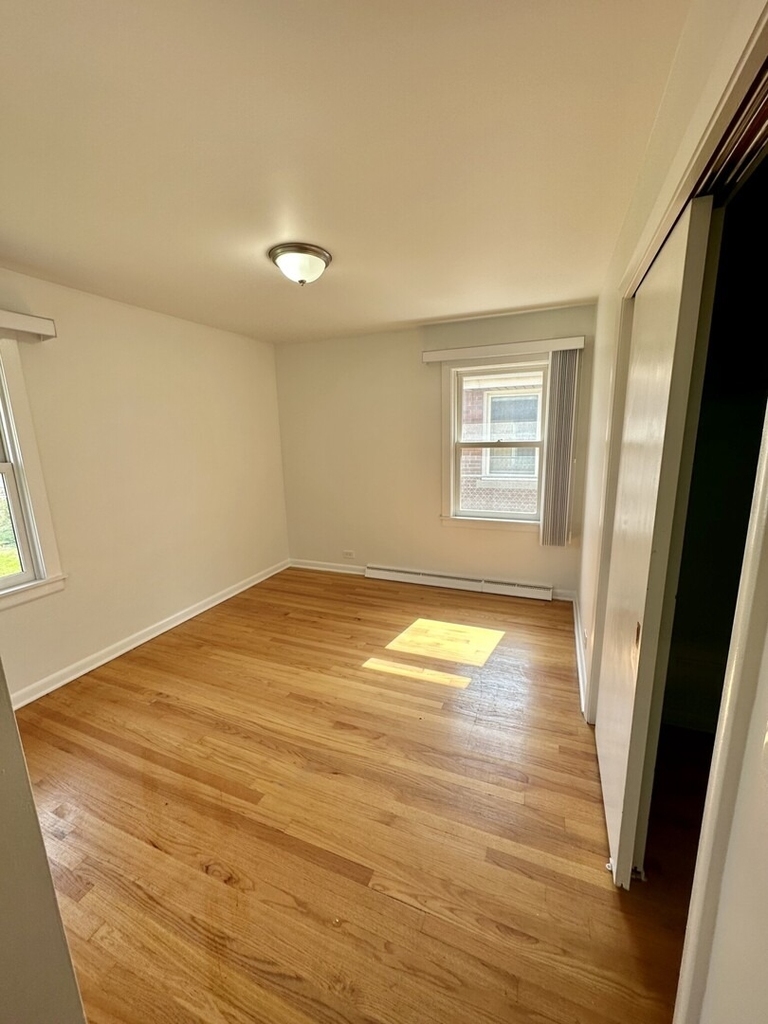 5452 Brummel Street - Photo 13