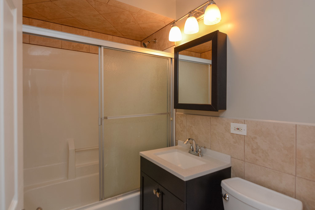 5208 N Sawyer Avenue - Photo 18