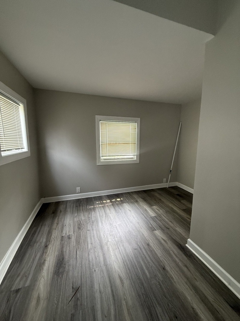 49 E 102nd Place - Photo 5