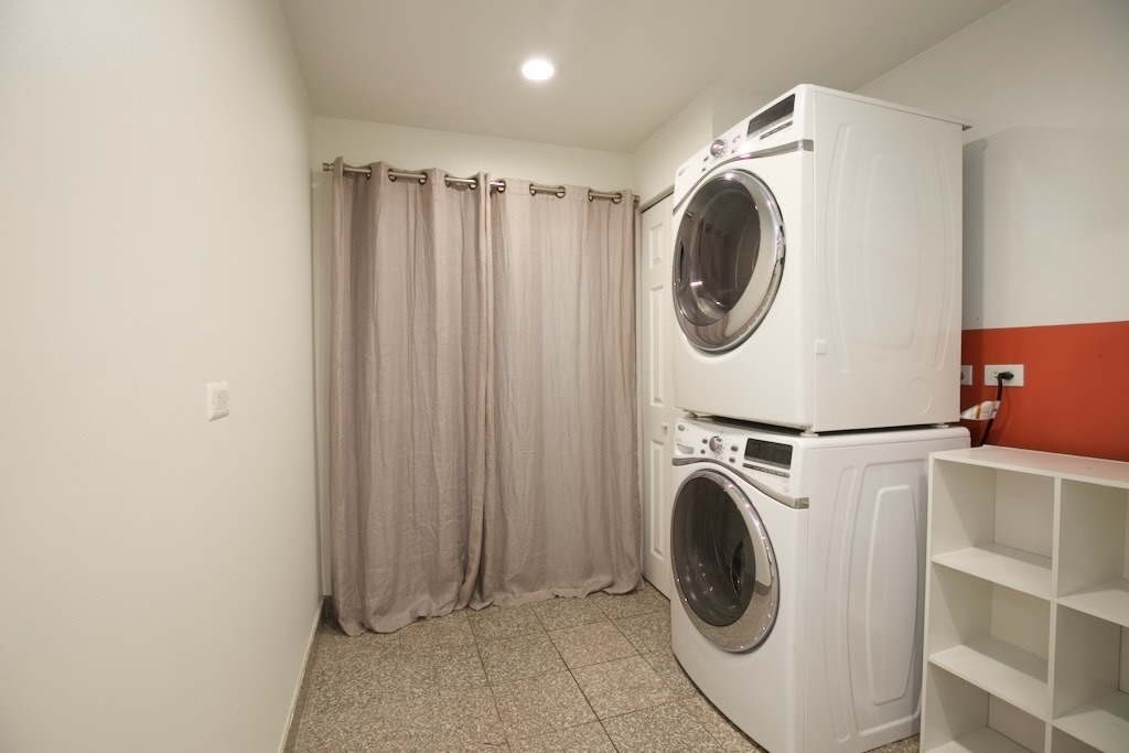 2626 W Superior Avenue - Photo 0