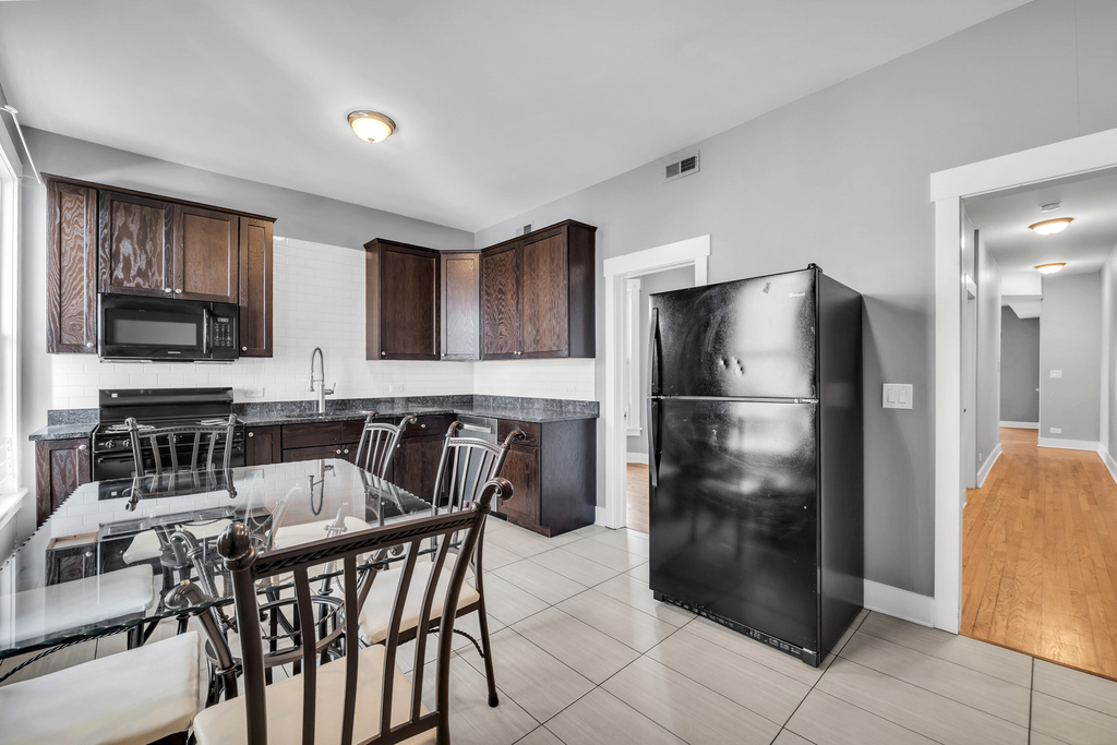 3208 W Wabansia Avenue - Photo 1