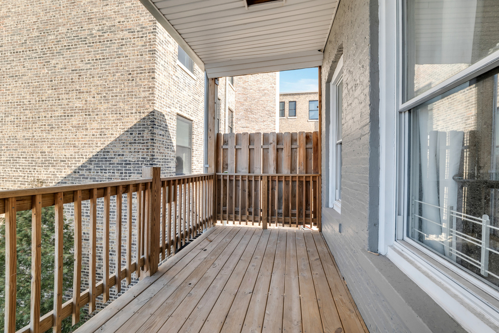 3208 W Wabansia Avenue - Photo 12
