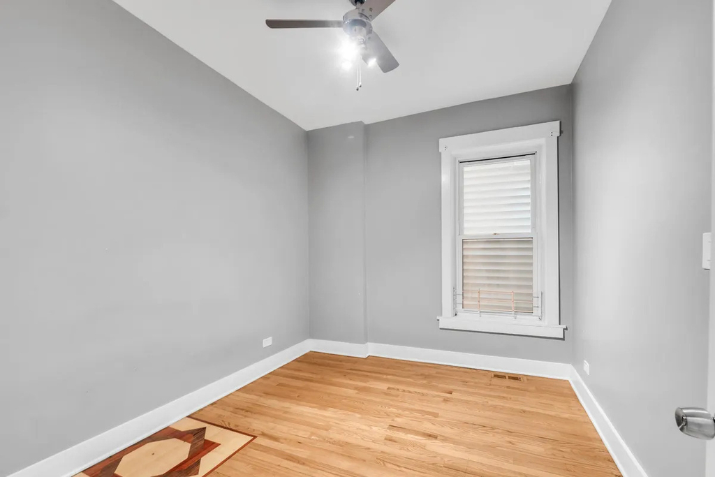 3208 W Wabansia Avenue - Photo 5