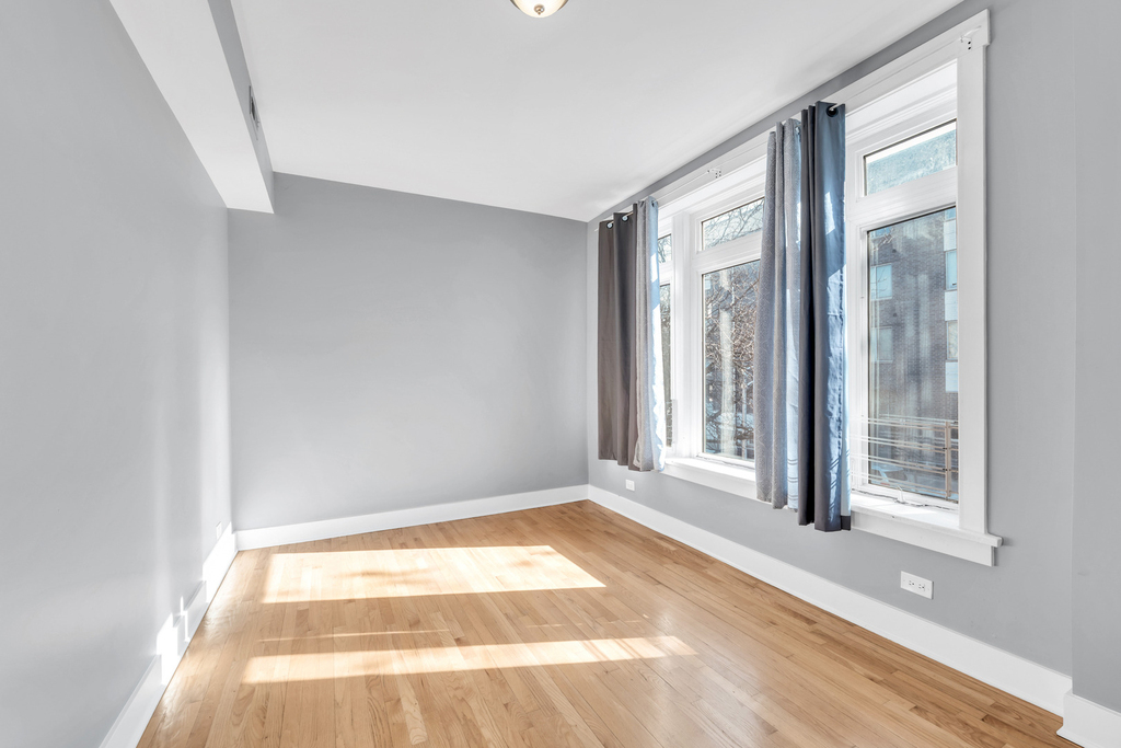 3208 W Wabansia Avenue - Photo 6