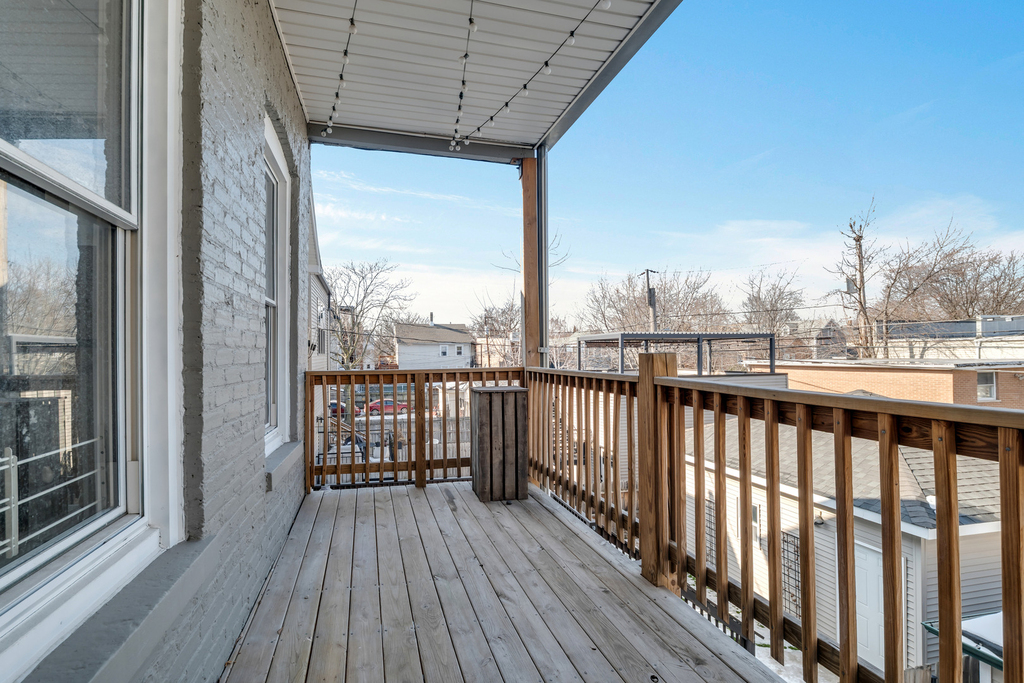 3208 W Wabansia Avenue - Photo 13