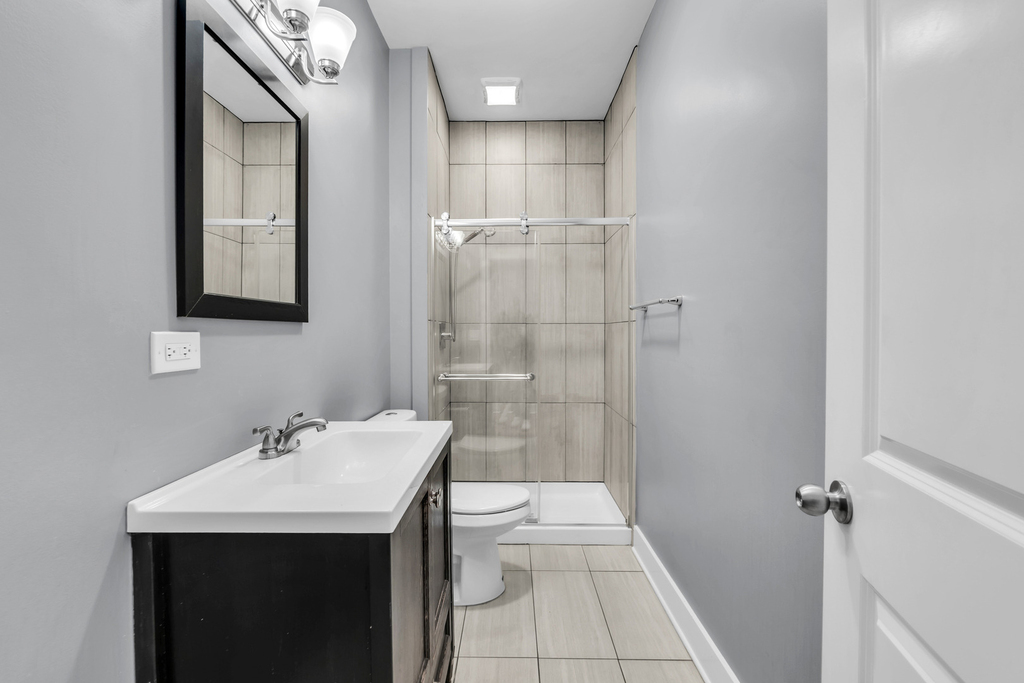 3208 W Wabansia Avenue - Photo 3