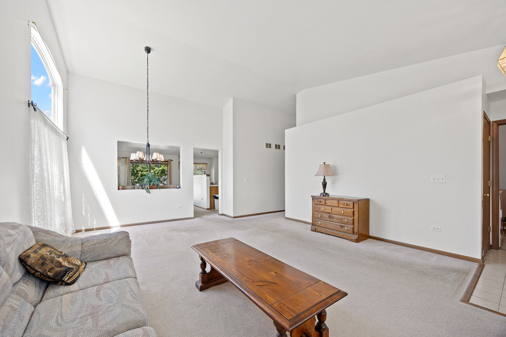 205 Woodlet Lane - Photo 2