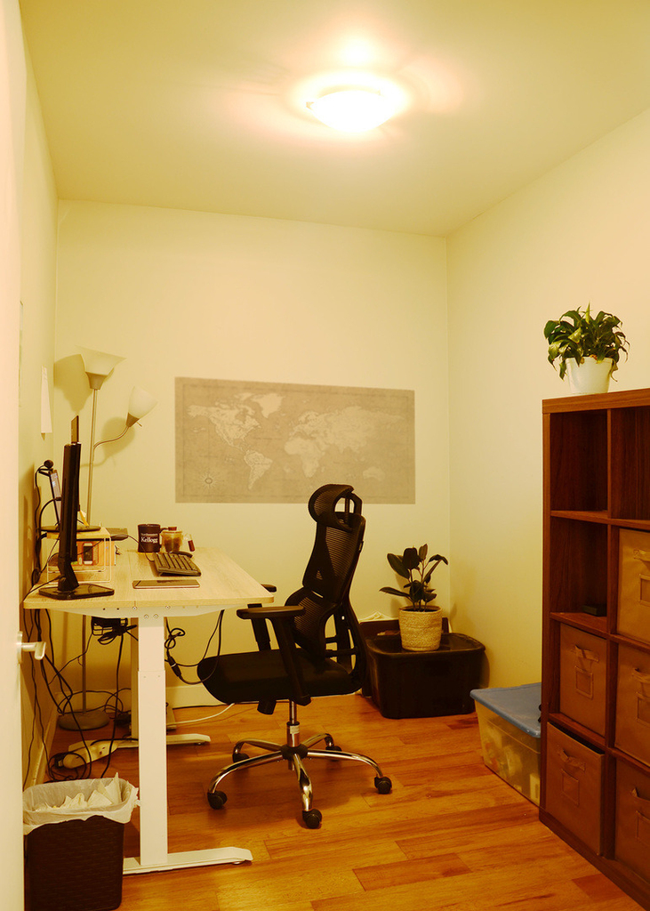 33 W Ontario Street - Photo 2