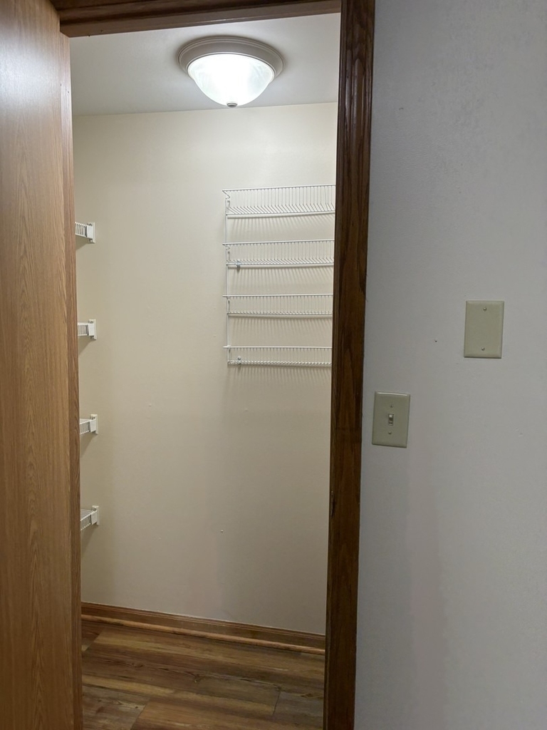 655 Hill Street - Photo 3