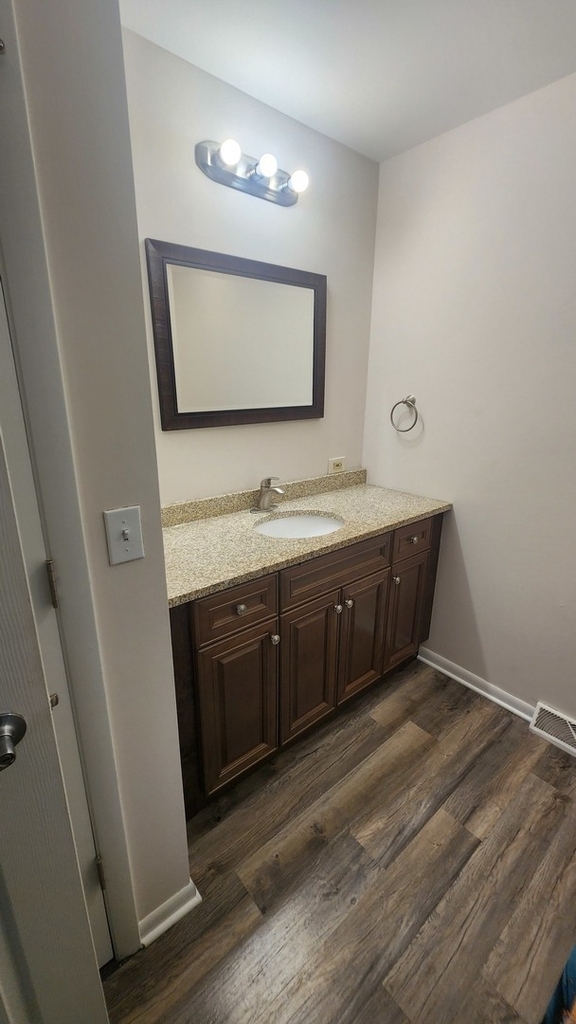 229 Hickory Street - Photo 8