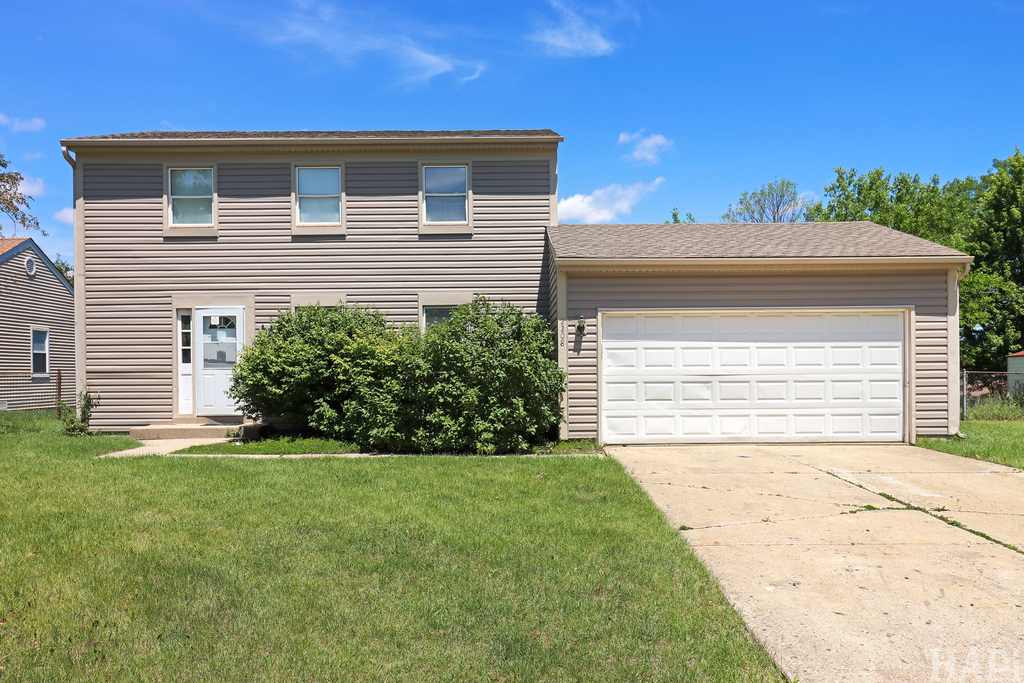 2208 Kensington Drive - Photo 1