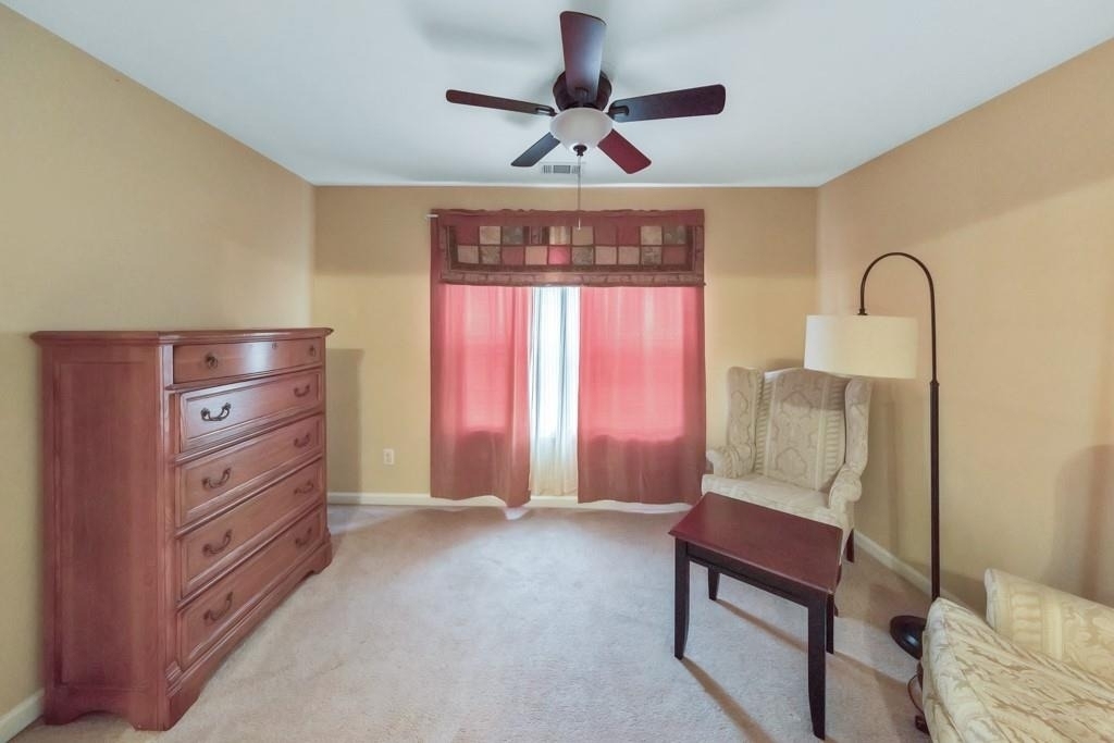 179 Holbrook Drive - Photo 14
